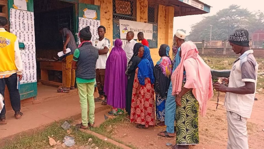 Image et Info : Réseau des journalistes pour les Droits de l'homme Image et Info : Réseau des journalistes pour les Droits de l'homme