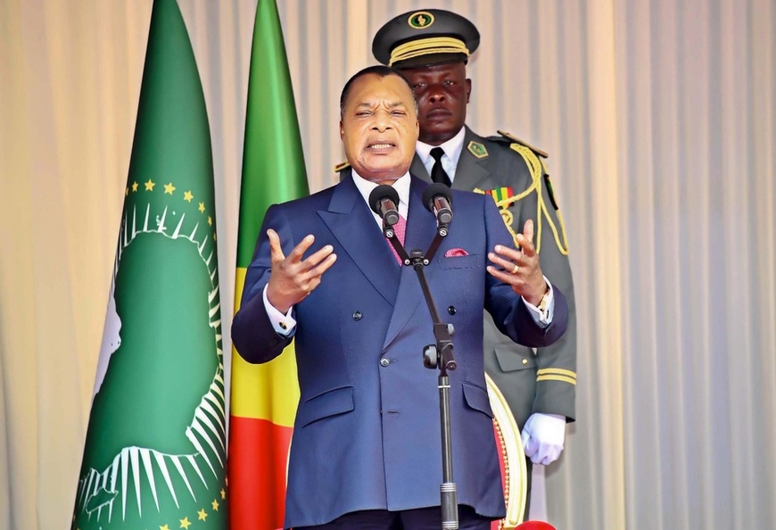 Denis Sassou N'Guesso s'adressant à la force publique Denis Sassou N'Guesso s'adressant à la force publique