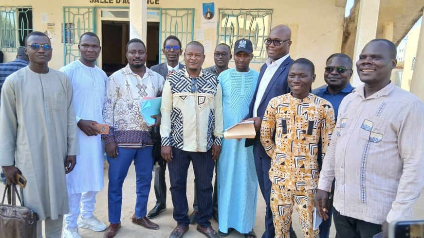 Tchad : le DP de Nouvelles.td entendu par le 6ᵉ substitut du procureur de la République de N’Djamena Tchad : le DP de Nouvelles.td entendu par le 6ᵉ substitut du procureur de la République de N’Djamena