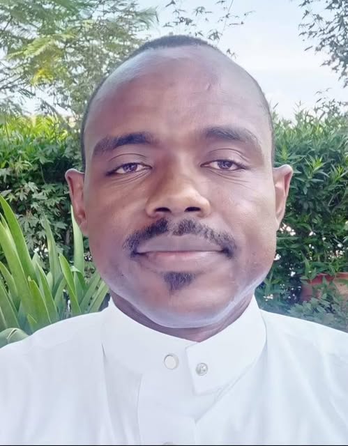 Nécrologie : Le monde de l'éducation en deuil après la disparition de M. Abakar Ousmane Kori Mbami