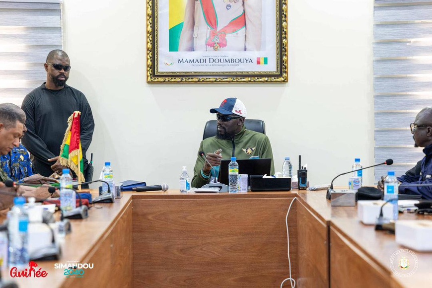 Guinée : le président Mamadi Doumbouya sera investi le 17 janvier