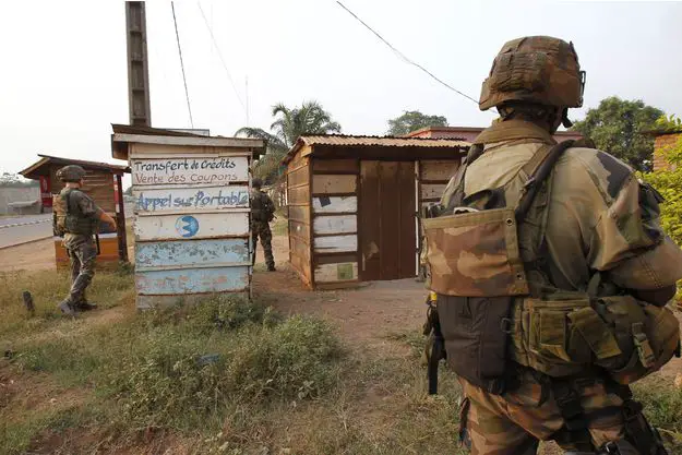 Des soldats français de l'opération Sangaris, à Bangui en février 2014. REUTERS/Luc Gnago