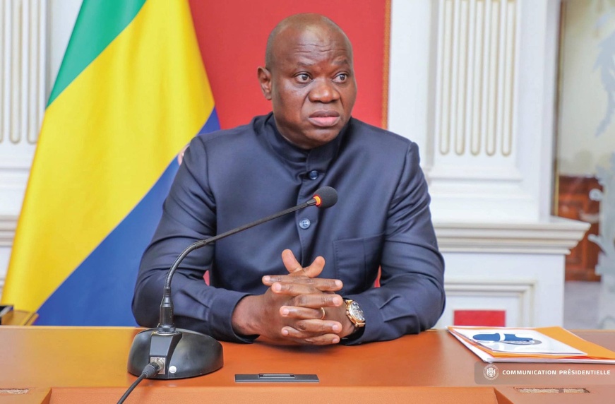 Gabon : le chef de l’État reçoit les syndicats du ministère du Pétrole et du Gaz Gabon : le chef de l’État reçoit les syndicats du ministère du Pétrole et du Gaz