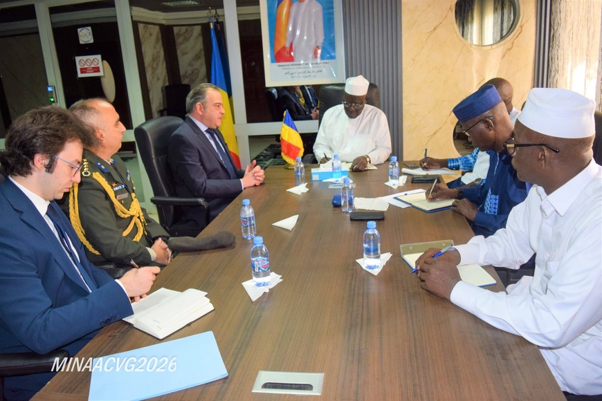 Tchad : le ministre des Armées reçoit plusieurs délégations en audience officielle Tchad : le ministre des Armées reçoit plusieurs délégations en audience officielle