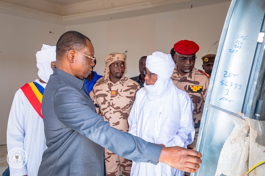 Tchad : à Amdjarass, le Premier ministre visite le chantier des logements