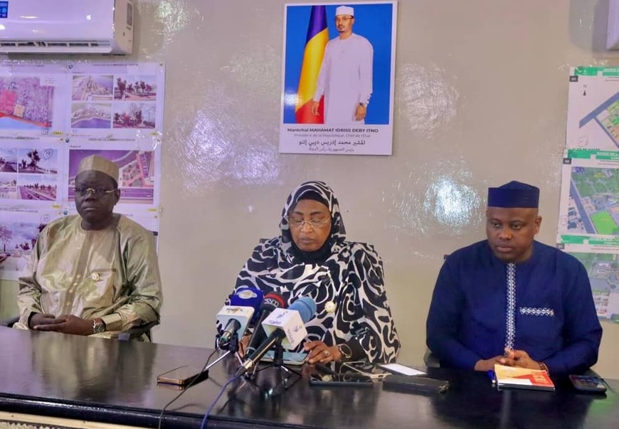 N’Djamena : les sénateurs engagent le dialogue avec la Mairie centrale pour renforcer la gouvernance urbaine N’Djamena : les sénateurs engagent le dialogue avec la Mairie centrale pour renforcer la gouvernance urbaine