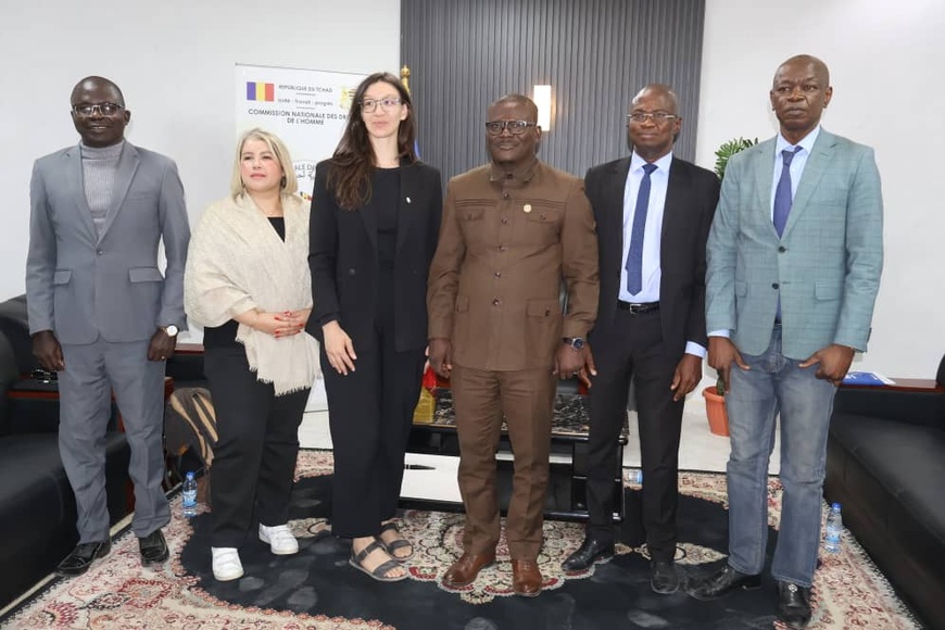 ​Tchad : le président de la CNDH reçoit Samia Chouchane du bureau régional de l’ONUDC