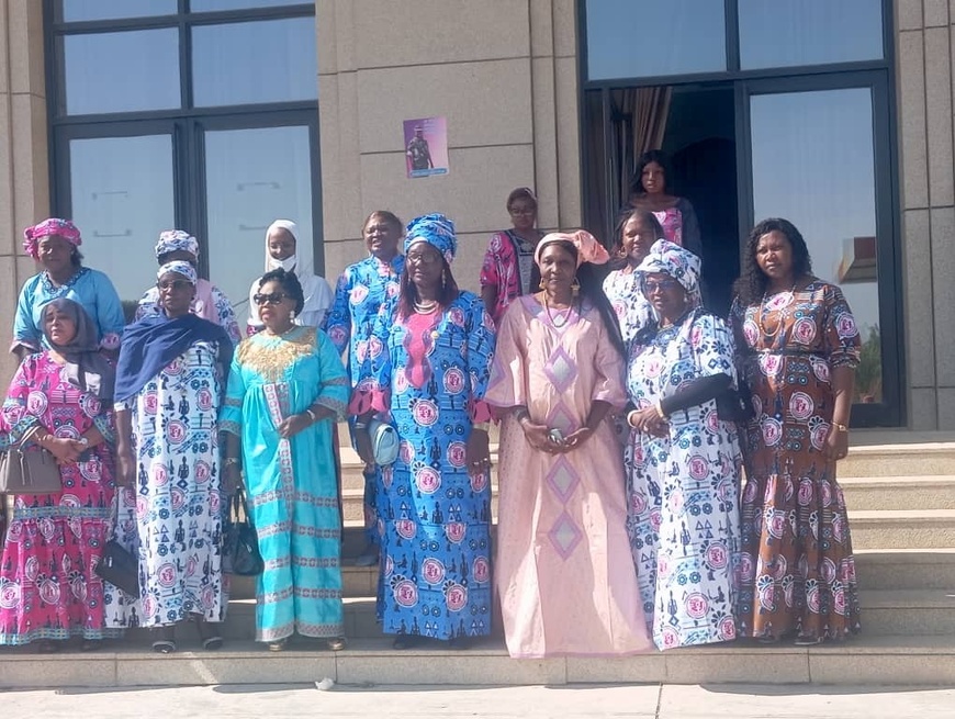 Assemblée nationale du Tchad : un dîner d’hommage au personnel féminin à l’occasion du 8 mars Assemblée nationale du Tchad : un dîner d’hommage au personnel féminin à l’occasion du 8 mars