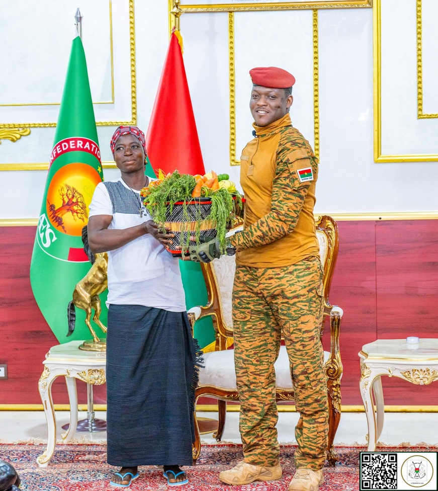 Burkina : le chef de l’Etat accorde une audience à la coopérative féminine de Zongo