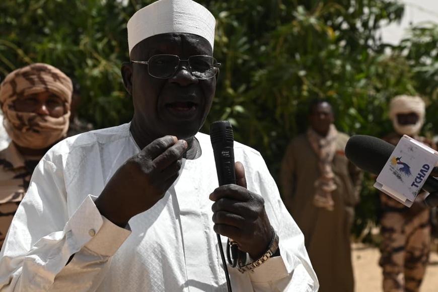 Ministre Tchadien des Armées : "Les Toroboros ne sont pas des Tchadiens. Hemetti aussi. Ce sont des Soudanais" Ministre Tchadien des Armées : "Les Toroboros ne sont pas des Tchadiens. Hemetti aussi. Ce sont des Soudanais"