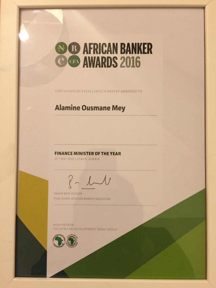 distinction distinction