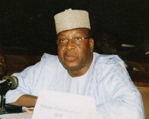 Tchad: le Comité de Suivi et d'Appui de l'Accord du 13 août 2007 a repris ses activités Tchad: le Comité de Suivi et d'Appui de l'Accord du 13 août 2007 a repris ses activités