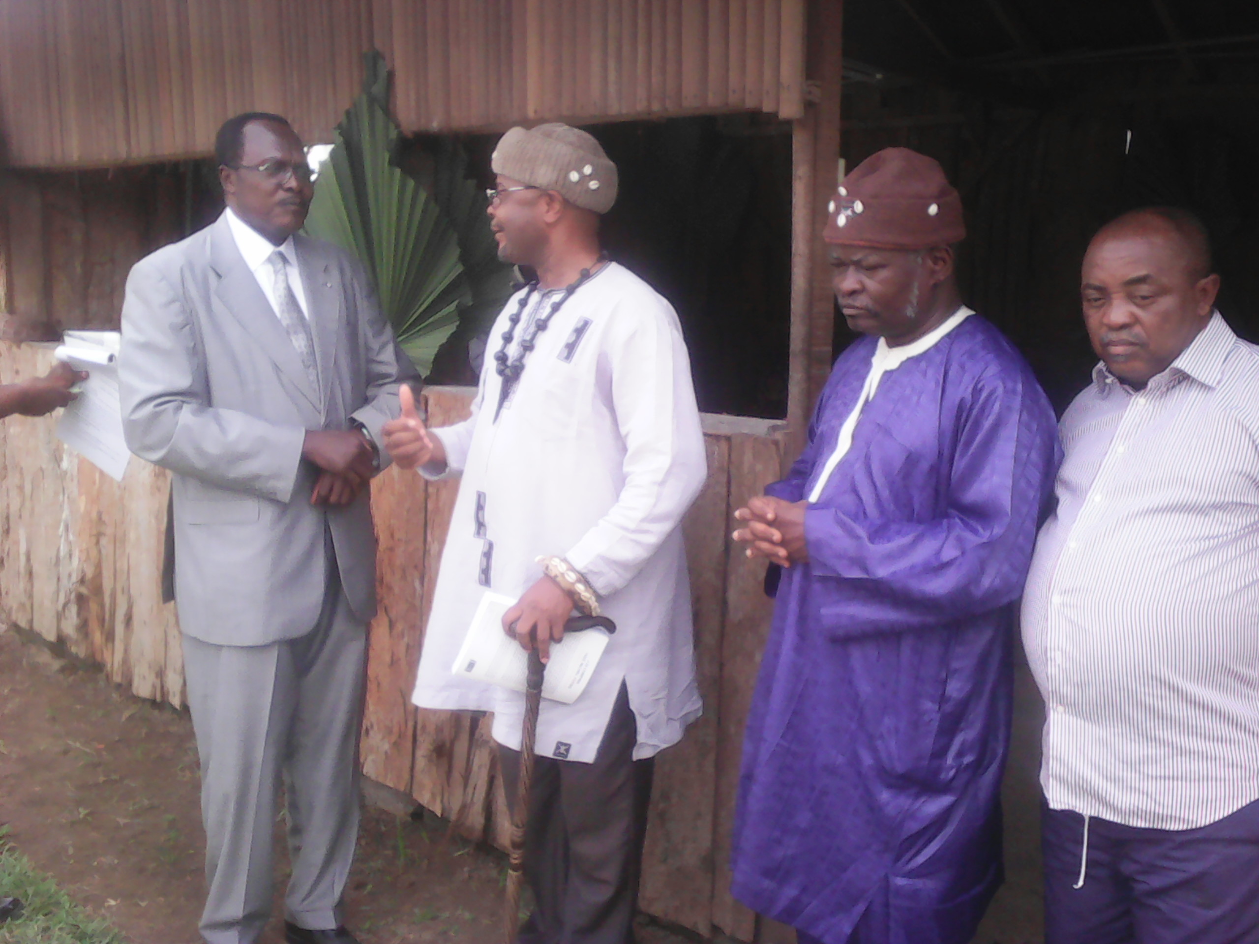 Cameroun:Les chefs traditionnels du Sud soutiennent  la "grace présidentielle" Cameroun:Les chefs traditionnels du Sud soutiennent  la "grace présidentielle"