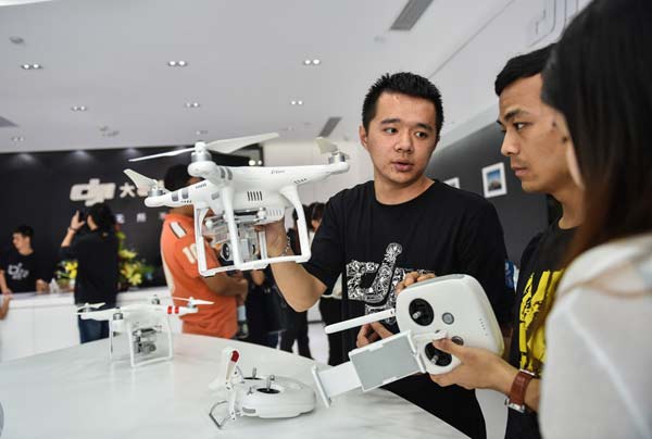 Leading drone maker DJI expects 2016 global sales to top 10 billion RMB