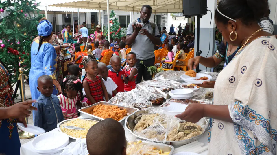 Fête de Noel à Brazzaville : élan de coeur et d'amour de Georgette OKEMBA aux orphelins