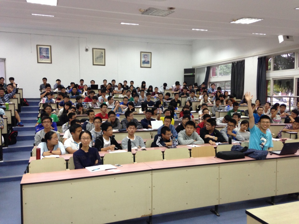 China, Switzerland pledge to develop innovative strategic partnership, oppose protectionism China, Switzerland pledge to develop innovative strategic partnership, oppose protectionism