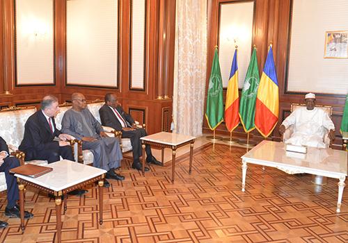 Terrorisme : Une délégation de l'ONU rencontre Déby au Tchad. Crédits : Présidence Tchad Terrorisme : Une délégation de l'ONU rencontre Déby au Tchad. Crédits : Présidence Tchad