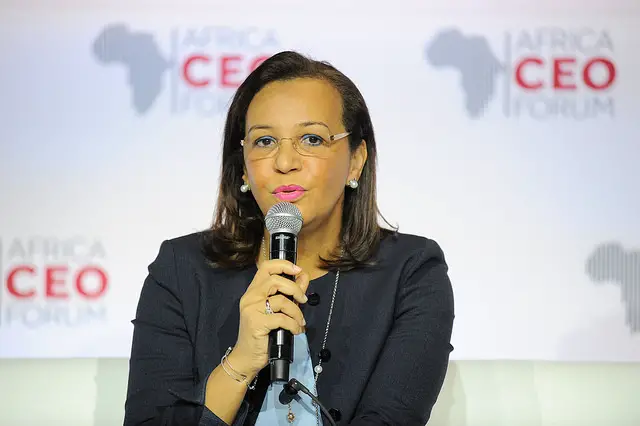 Madeleine Berre, Ministre du commerce et de l'industrie du Gabon