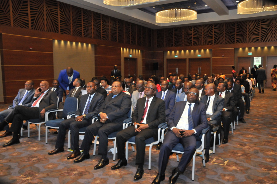 Vue des participants à l'ouverture des assises