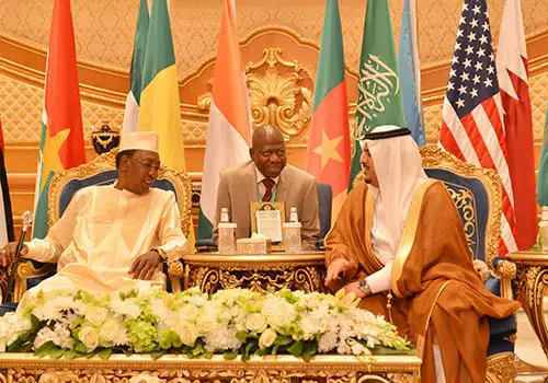 Le dirigeant tchadien est arrivé hier, à Riyad où il participera au sommet arabo-islamo-américain qui s'ouvre aujourd'hui.