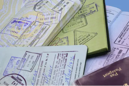 Cet été, un temps dangereux pour les titulaires de cartes Visa et Green