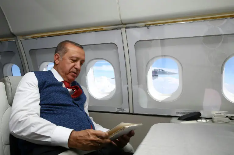 Le président turc Recep Tayyip Erdogan lors d'un déplacement entre Ankara et Istanbul, le 15 juillet 2017 / © TURKISH PRESIDENTIAL PRESS SERVICE/AFP/Archives / KAYHAN OZER