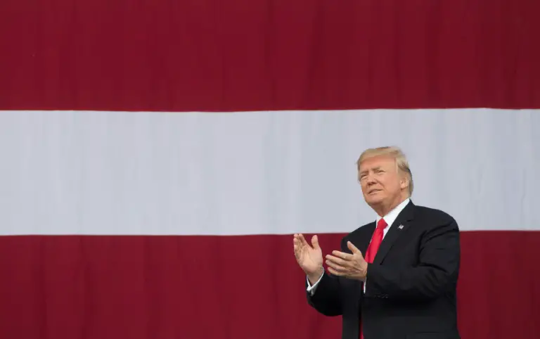 Le président américain, Donald Trump, le 24 juillet 2017 en Virginie-Occidentale / © AFP / SAUL LOEB