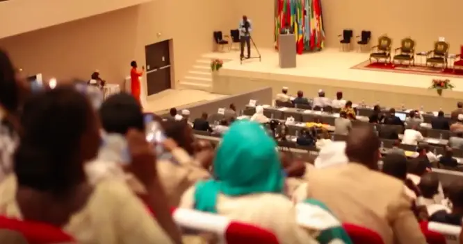 Des jeunes prennent part à un forum à N'Djamena. Crédits photo : sources
