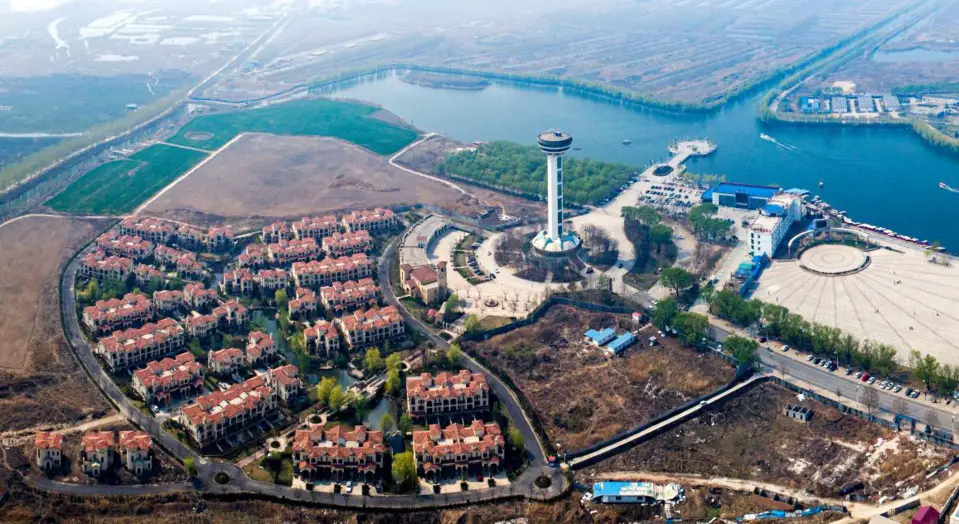 Aerial view of the dock at the Baiyangdian scenic area in the Xiongan New Area. (Photo from People’s Daily Online)