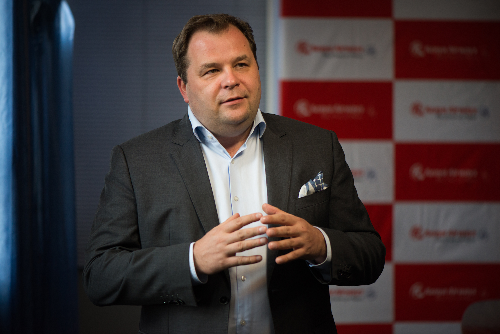 Sebastian Mikosz, directeur et PDG du groupe Kenya Airways.