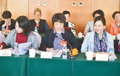 More and more women are participating in political affairs in China. (Photo by Ren Jianghua from People’s Daily More and more women are participating in political affairs in China. (Photo by Ren Jianghua from People’s Daily