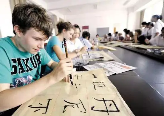 Mandarin included in more and more countries’ college entrance exams