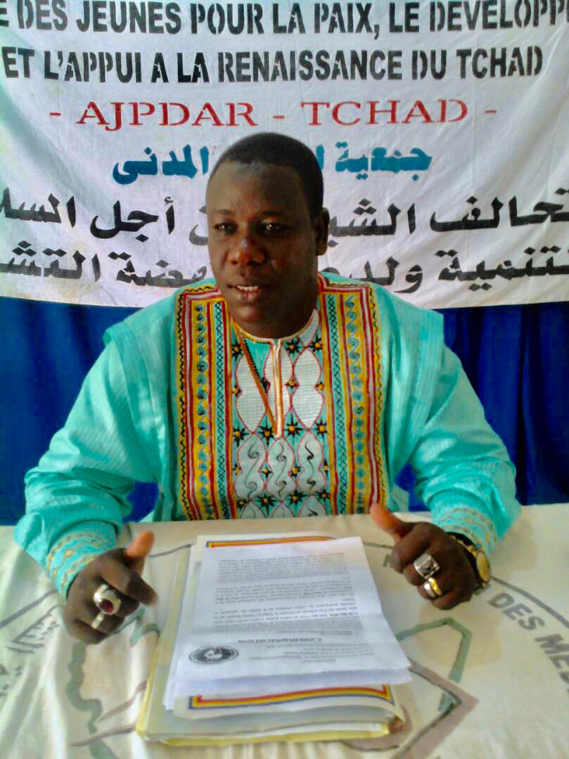 Le président de l’Alliance des Jeunes pour la Paix, le Développement et l’Appui à la Renaissance du Tchad (AJPDAR), Mahamat El-Mahadi Abdéramane. Alwihda Info Le président de l’Alliance des Jeunes pour la Paix, le Développement et l’Appui à la Renaissance du Tchad (AJPDAR), Mahamat El-Mahadi Abdéramane. Alwihda Info