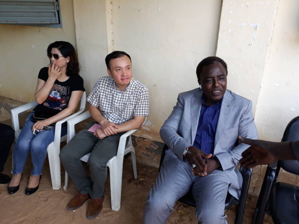 Tchad : l’auteur du tir mortel sur la chinoise et un faux commandant arrêtés Tchad : l’auteur du tir mortel sur la chinoise et un faux commandant arrêtés