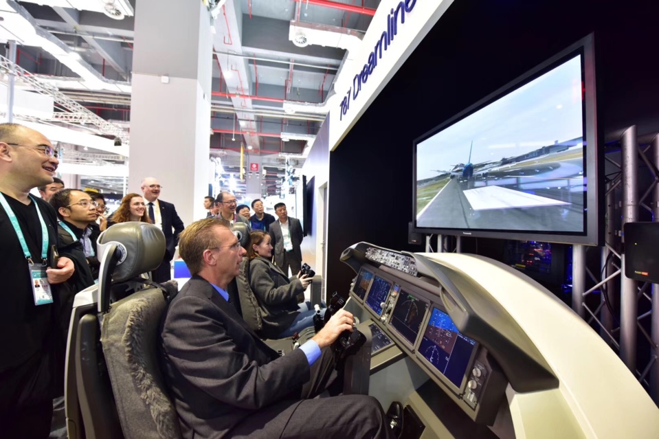 Over 160,000 buyers to shop the world at first CIIE in Shanghai Over 160,000 buyers to shop the world at first CIIE in Shanghai