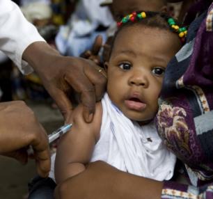 Un enfant vacciné. © DR
