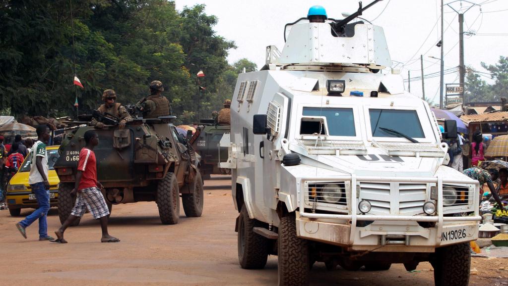 Patrouille de la Minusca à Bangui, le 14 septembre 2015. © AFP PHOTO / EDOUARD DROPSY