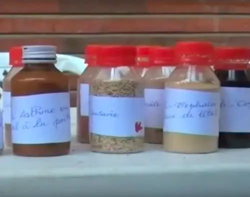 Des produits de médecine traditionnelle au Tchad. © DR