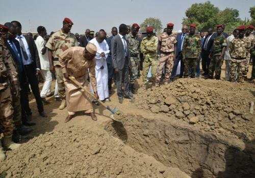 Le Tchad rend hommage à ses soldats tués au Mali