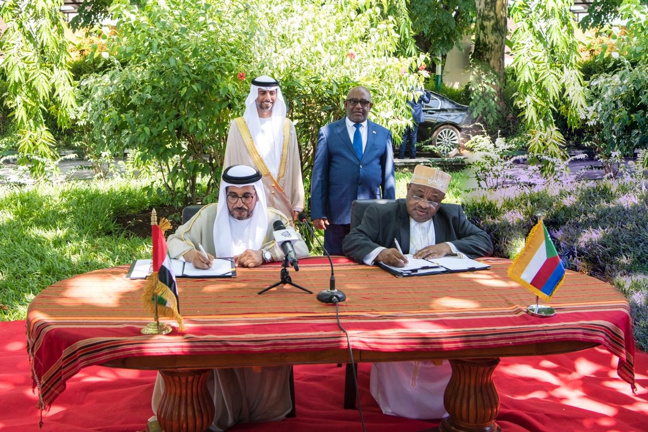 Comoros President and Al Mazrouei attending the MoU signing ceremony (Photo: AETOSWire)