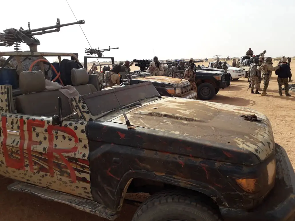 Des rescapés de l'UFR entre les mains de l'armée tchadienne. © Alwihda Info