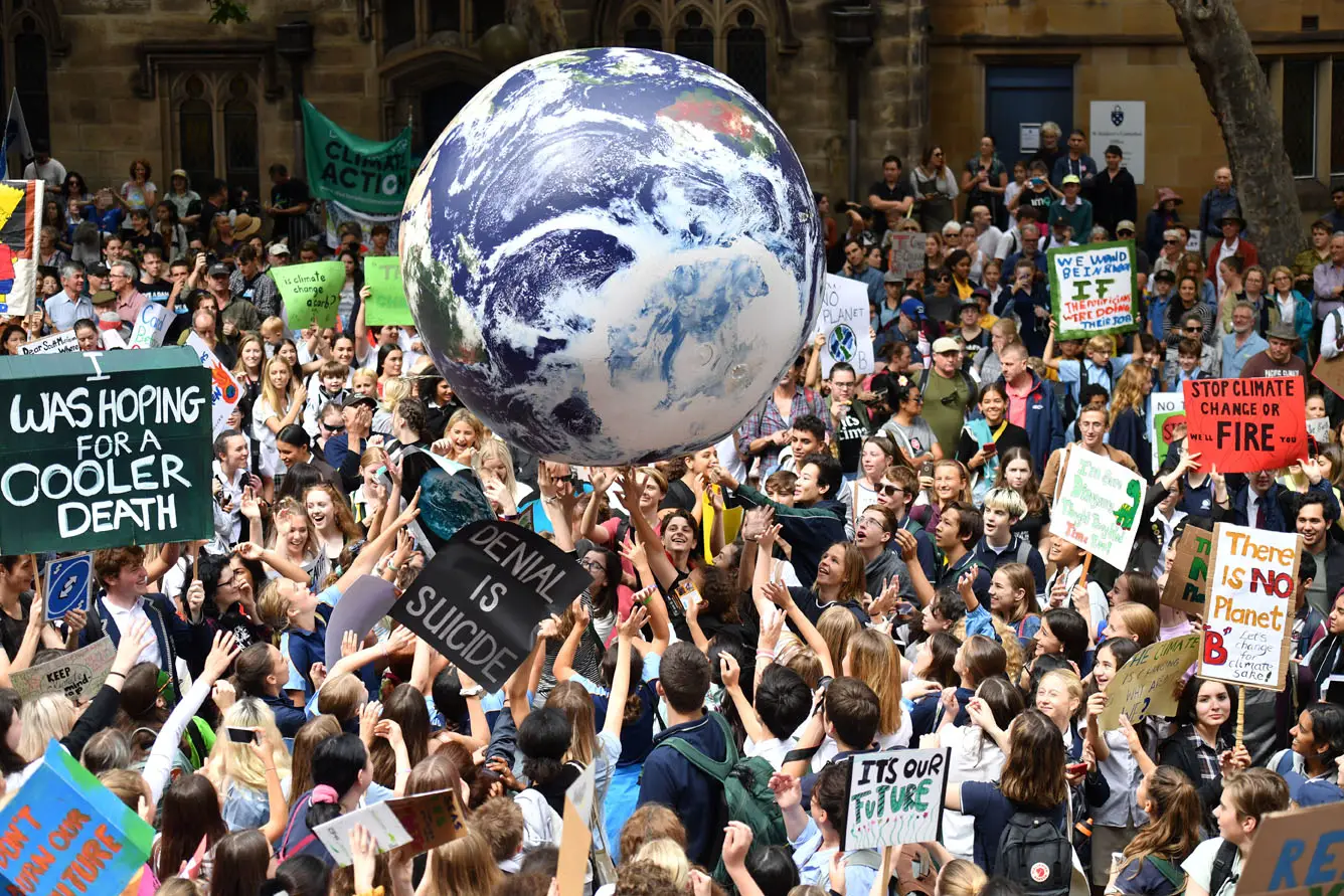 Thousands of school students from across Sydney attend the global #ClimateStrike rally at Town Hall in Sydney, Australia March 15, 2019. AAP Image/Mick Tsikas/via REUTERS
