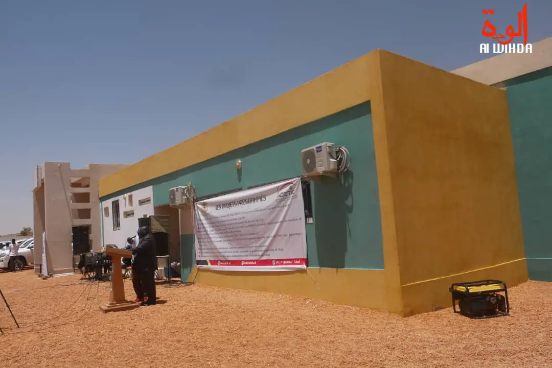 Tchad : inauguration d’un télé-centre communautaire multimédia à Amdjarass. © Alwihda Info
