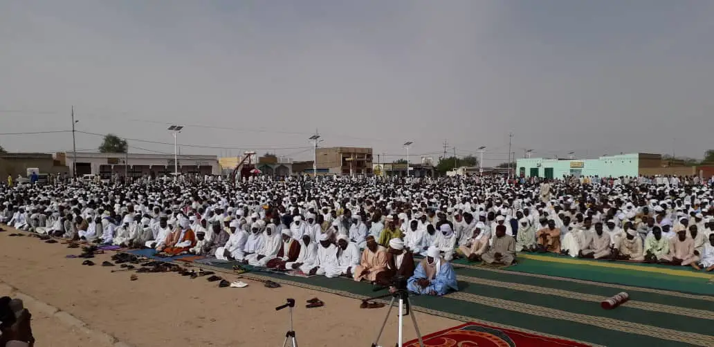 Tchad : prière de la fête de l'Aïd à Abéché et vœux du gouverneur du Ouaddaï