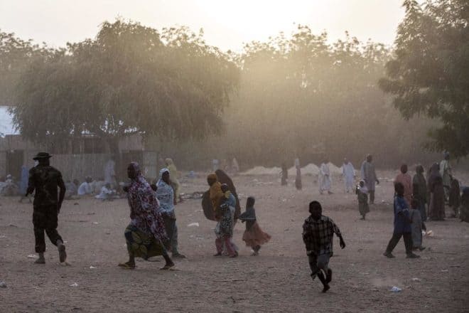 Des populations au Nigeria. © DR