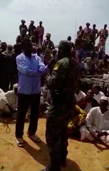 Tchad : de nombreuses kalachnikovs saisies dans des villages à l'Est. © Capture d'écran Alwihda Info Tchad : de nombreuses kalachnikovs saisies dans des villages à l'Est. © Capture d'écran Alwihda Info