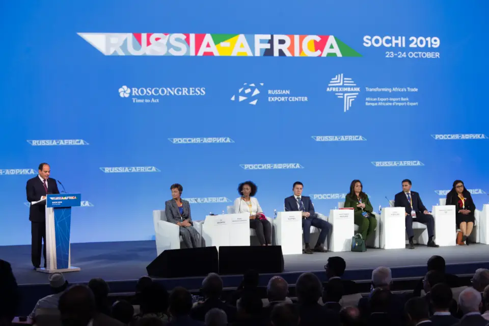 L'ouverture du sommet Russie -Afrique à Sotchi ( site : summitafrica.ru).