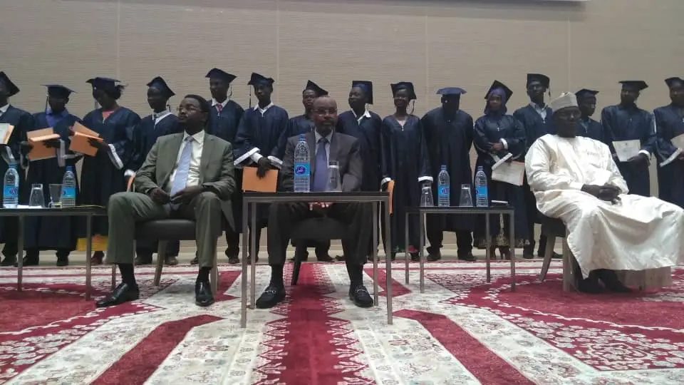 Tchad : 371 lauréats de l'INJS reçoivent leur diplôme et espèrent l'intégration. © Alwihda Info