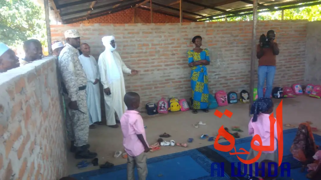 Tchad : tournée du gouverneur de Sila dans les établissements scolaires. © Alwihda Info