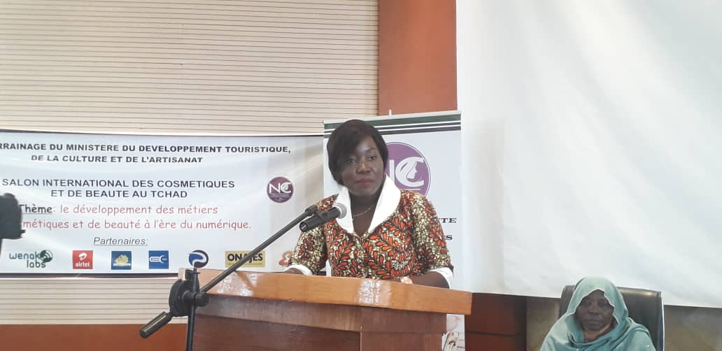 Tchad : ouverture du salon international des cosmétiques et de beauté à N'Djamena. © Alwihda Info Tchad : ouverture du salon international des cosmétiques et de beauté à N'Djamena. © Alwihda Info